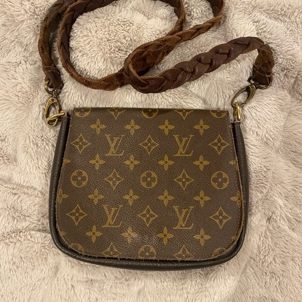 Vintage Boho LV Odyssey